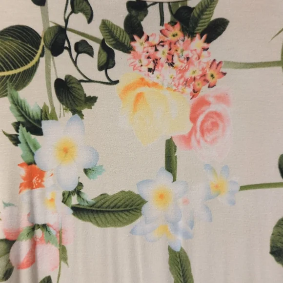 Spring Floral Cream Colored Tee - Picture 5 of 7